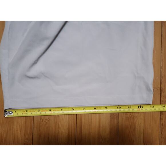 Fabletics The 9” Fundamental Lined Grey Shorts Mens Size XL Workout Gym Stretch - Picture 7 of 10